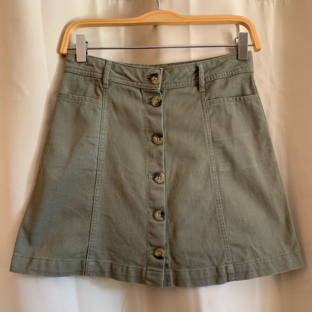 H&M High Waisted Mini Skirt